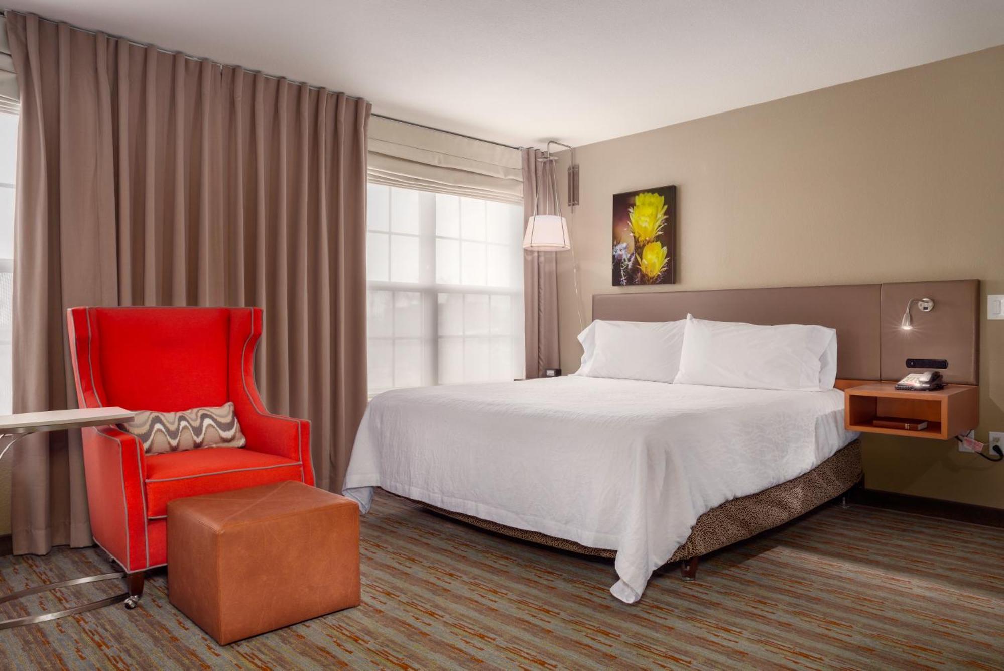 Hilton Garden Inn Phoenix Airport Экстерьер фото