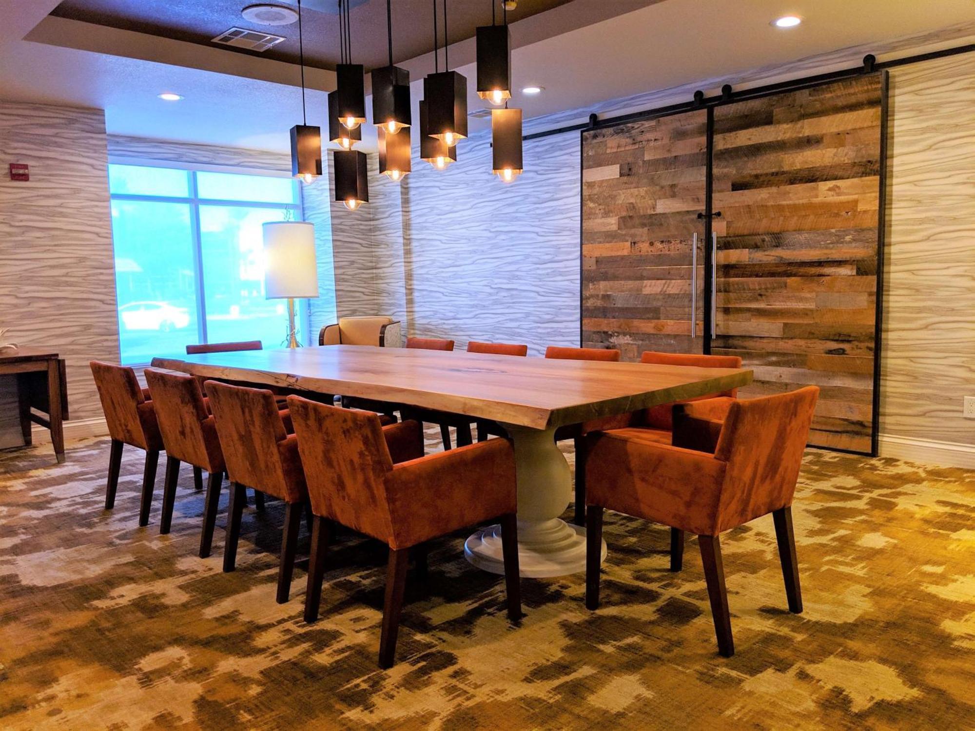 Hilton Garden Inn Phoenix Airport Экстерьер фото